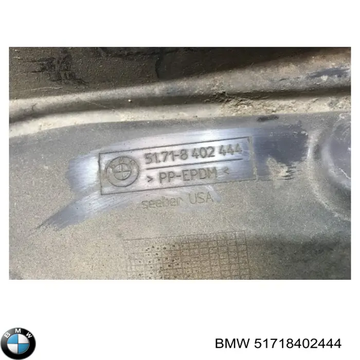 Do koszyka 51718402444 BMW Nadkole błotnika przedniego prawe