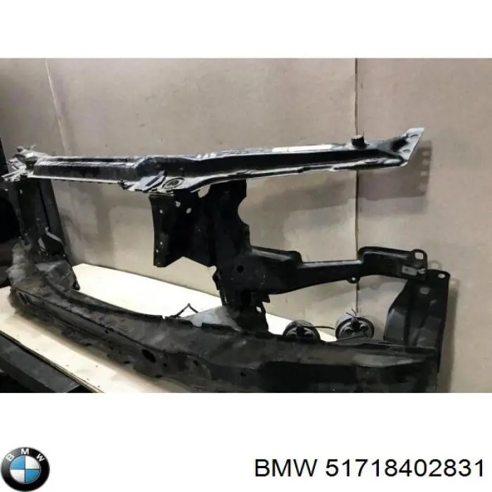 Do koszyka 51718402831 BMW Wzmocnienie zderzaka przedniego