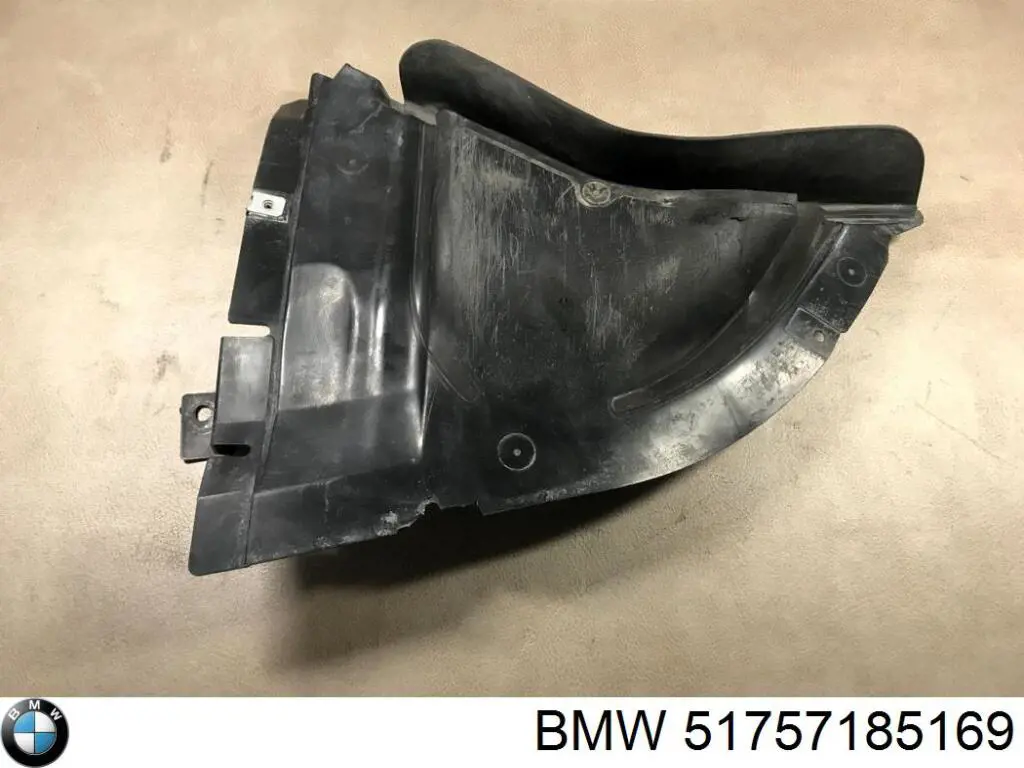 Do koszyka 51757185169 BMW Wygluszenie maski