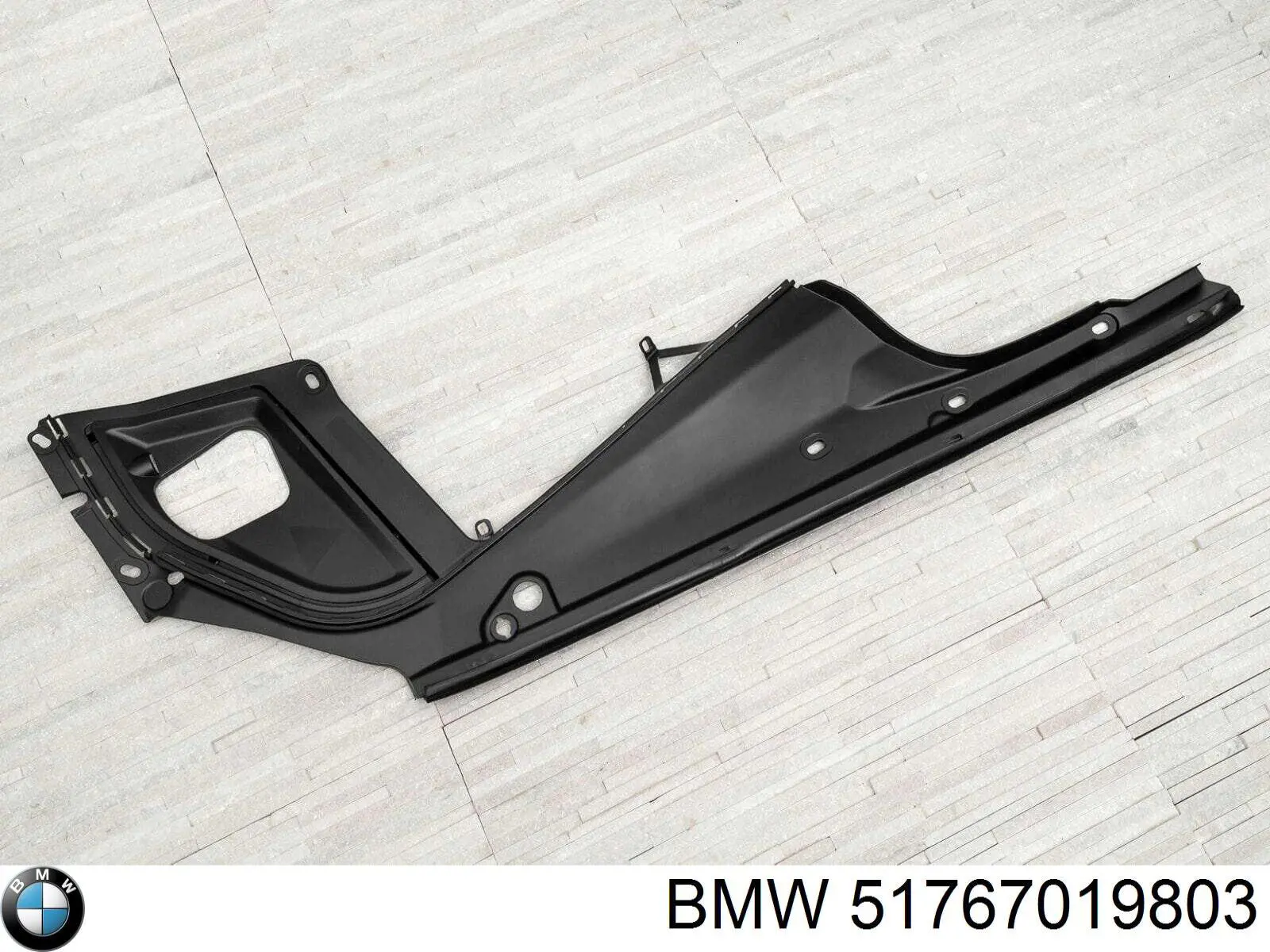 Nakładka błotnika przedniego lewego BMW 51767019803 cena, od 70,58 USD
