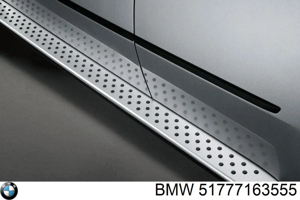 51777163555 BMW Stopień lewy
