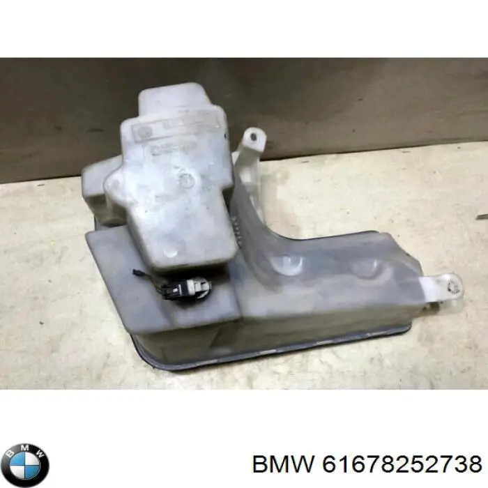 Do koszyka Zbiorniczek spryskiwacza szyb BMW X5  E53