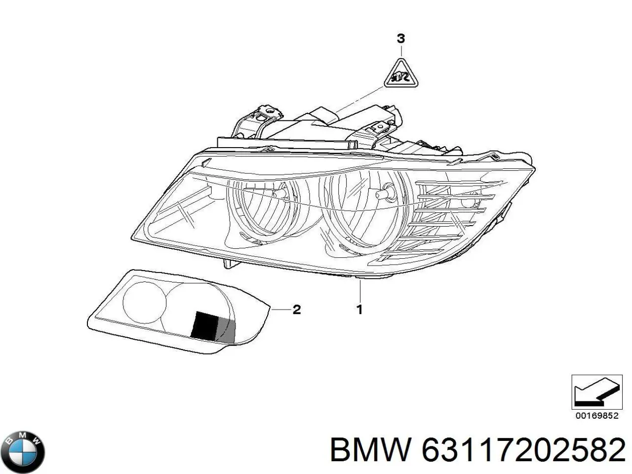 63117202582 BMW Reflektor prawy