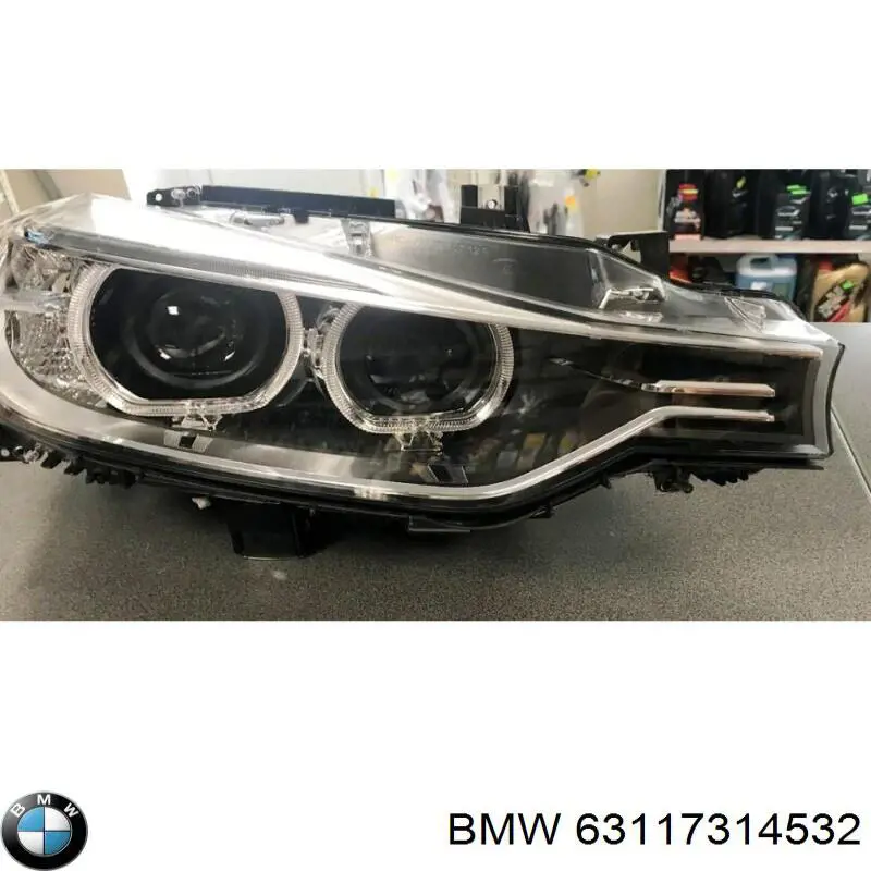 63117314532 BMW Reflektor prawy