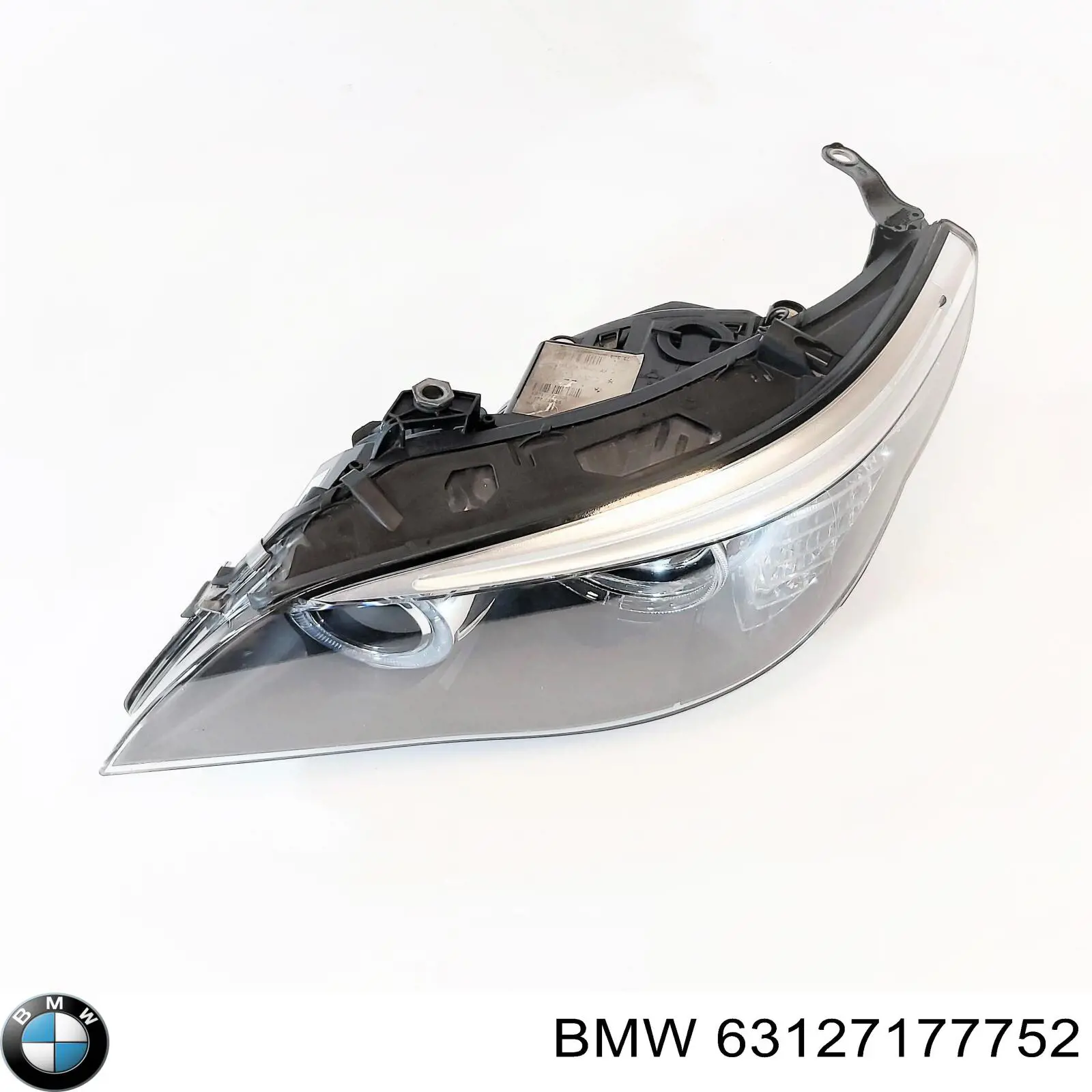 Reflektor prawy BMW 63127177752 cena, od 1099,86 USD