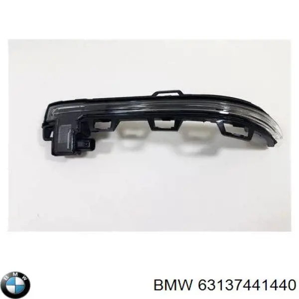 Kierunkowskaz lusterka prawy BMW 63137441440 cena, od 96,06 USD