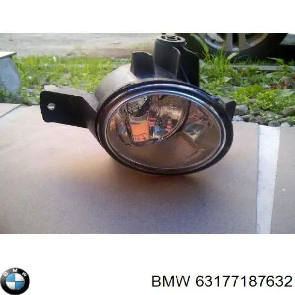 Lampa przeciwmgielna prawa BMW 63177187632 cena, od 38,50 USD