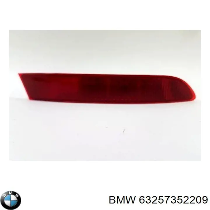 63257352209 BMW Lampa odblaskowa zderzaka tylnego lewa