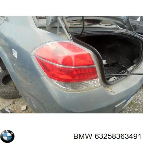 Lampa stop tylna dodatkowa BMW 3 sedana (E36) (1990 - 1998) cena, od 84,05 USD