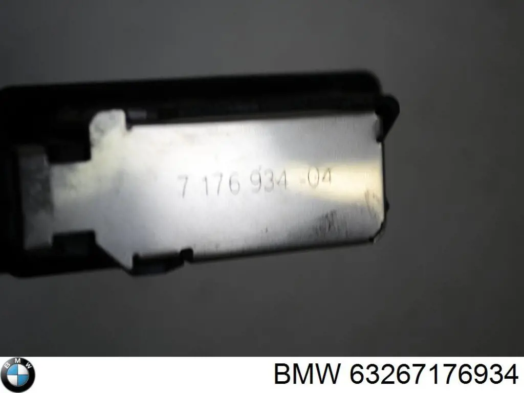 63267176934 BMW Lampa oświetlenia tylnej tablicy rejestracyjnej