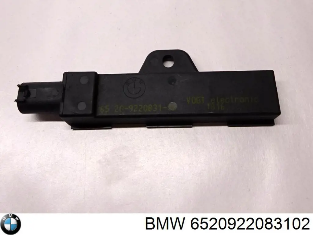  BMW 6520922083102