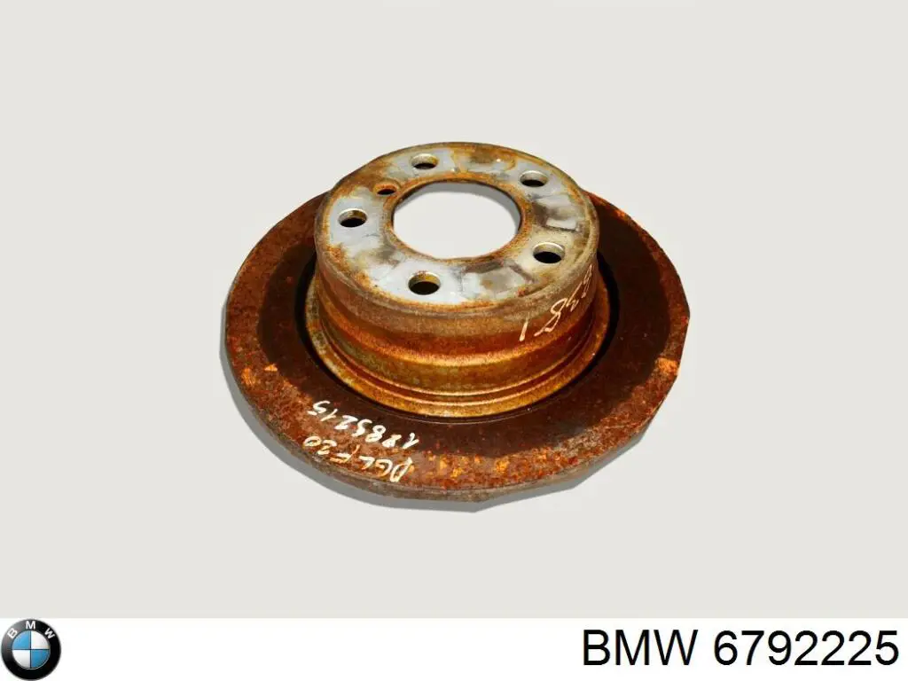 Tarcza hamulcowa tylna BMW 6792225 cena, od 44,21 USD