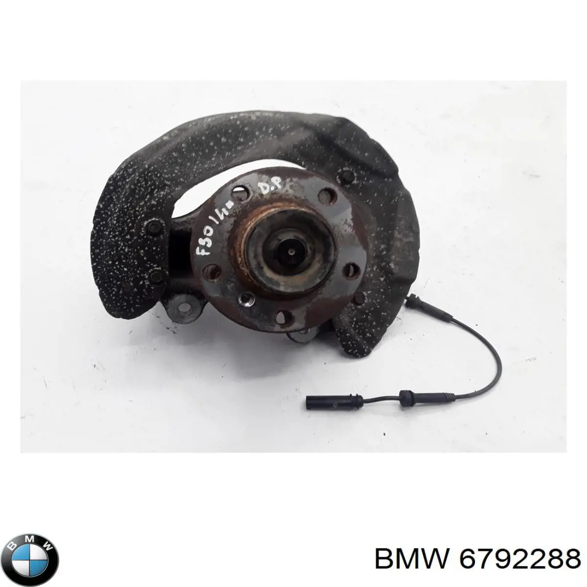 Czop (zwrotnica) przedni prawy 6792288 BMW