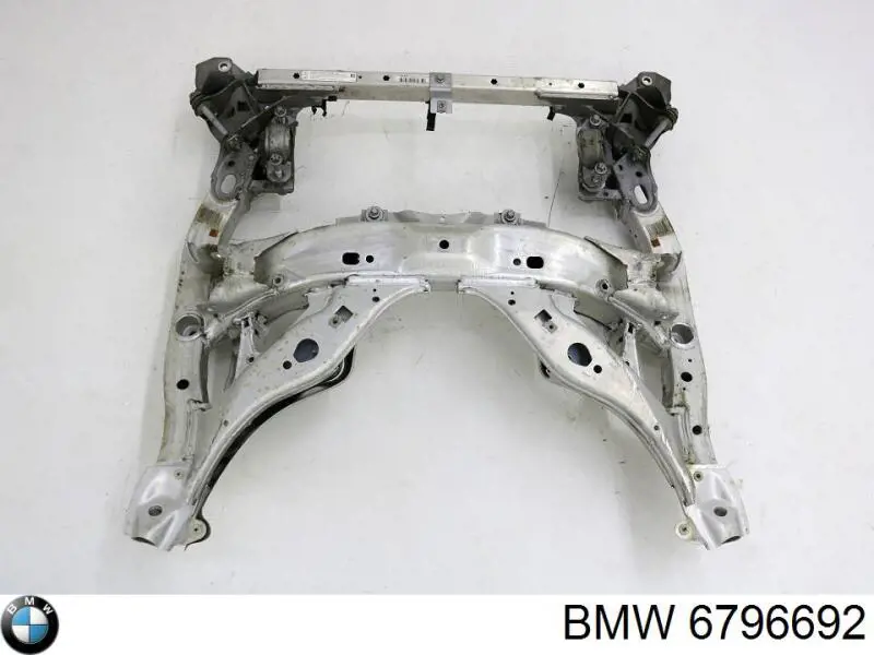 Korpus osi przedniej BMW 6796692 cena, od 392,52 USD