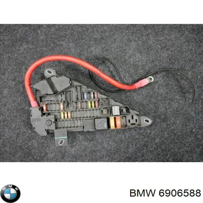 Skrzynka bezpieczników BMW 5 sedana (E60) (2003 - 2009) cena, od 95,48 USD
