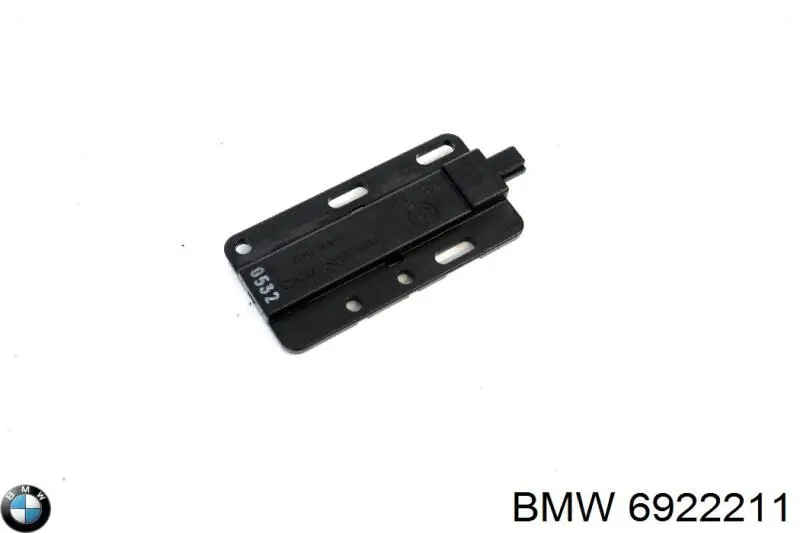 6922211 BMW Antena