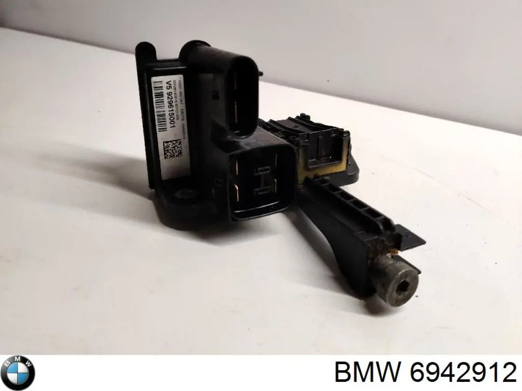 Do koszyka 6942912 BMW Skrzynka bezpieczników