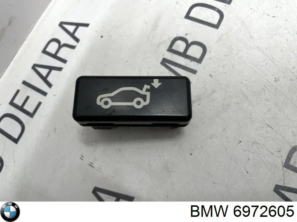 6972605 BMW Lampka oświetlenia kabiny