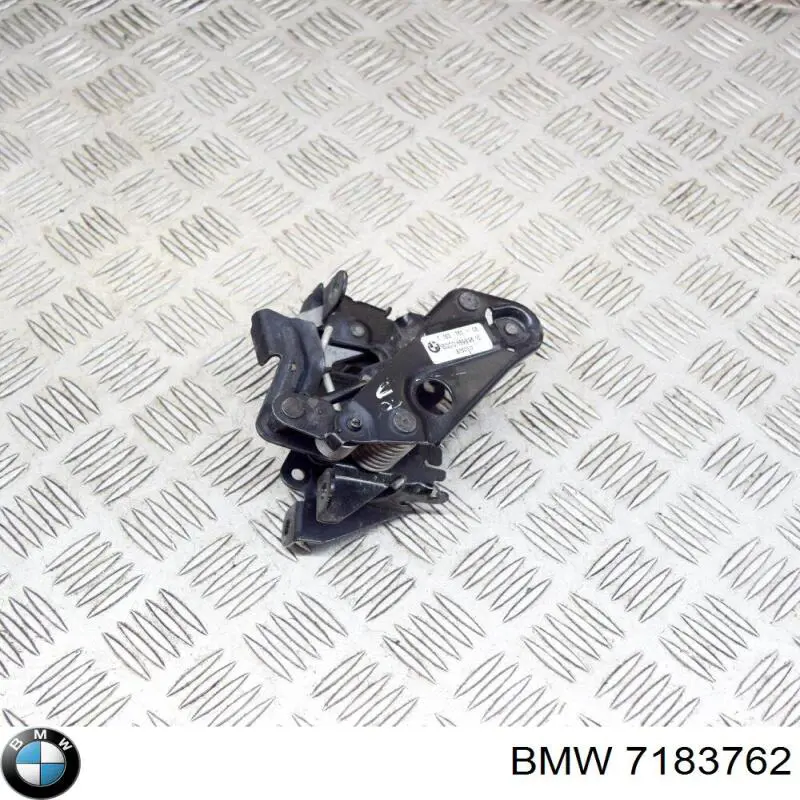 Zamek maski prawy 7183762 BMW