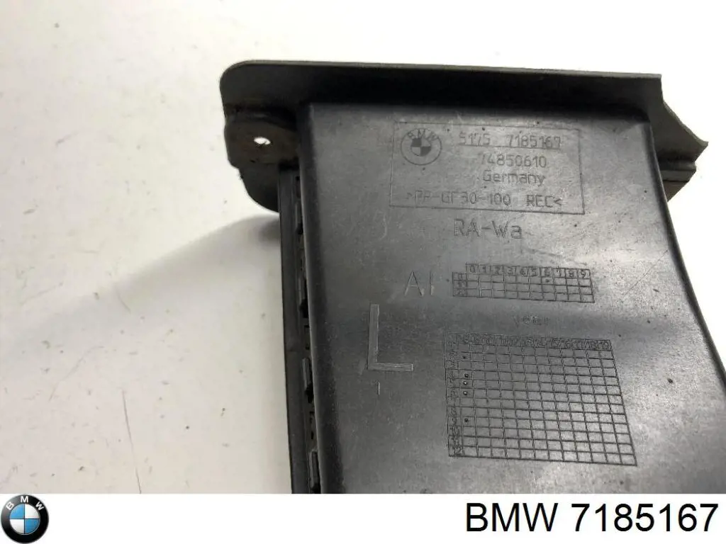 Kierownica powietrza (deflektor) chodnicy lewa BMW 7185167