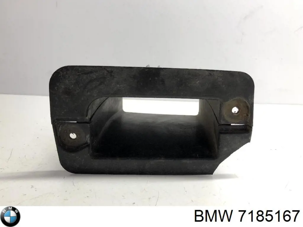 Kierownica powietrza (deflektor) chodnicy lewa BMW 7185167 cena, od 23,54 USD