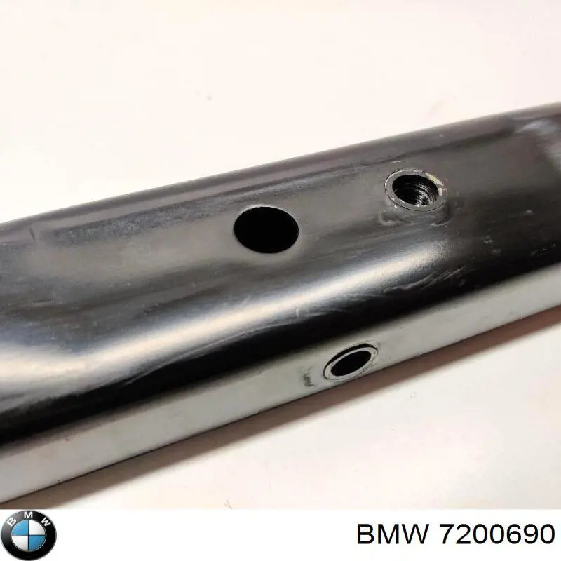 7200690 BMW Nakładka panelu przedniego (osłony chłodnicy) górna