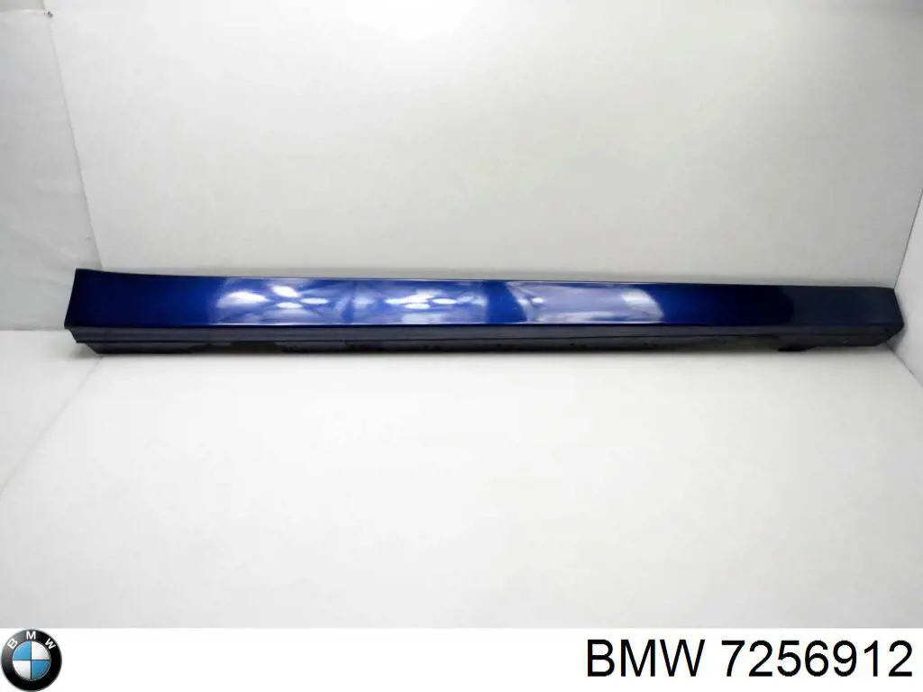 7256912 BMW Nakładka (listwa ochronna) na próg zewnętrzna prawa