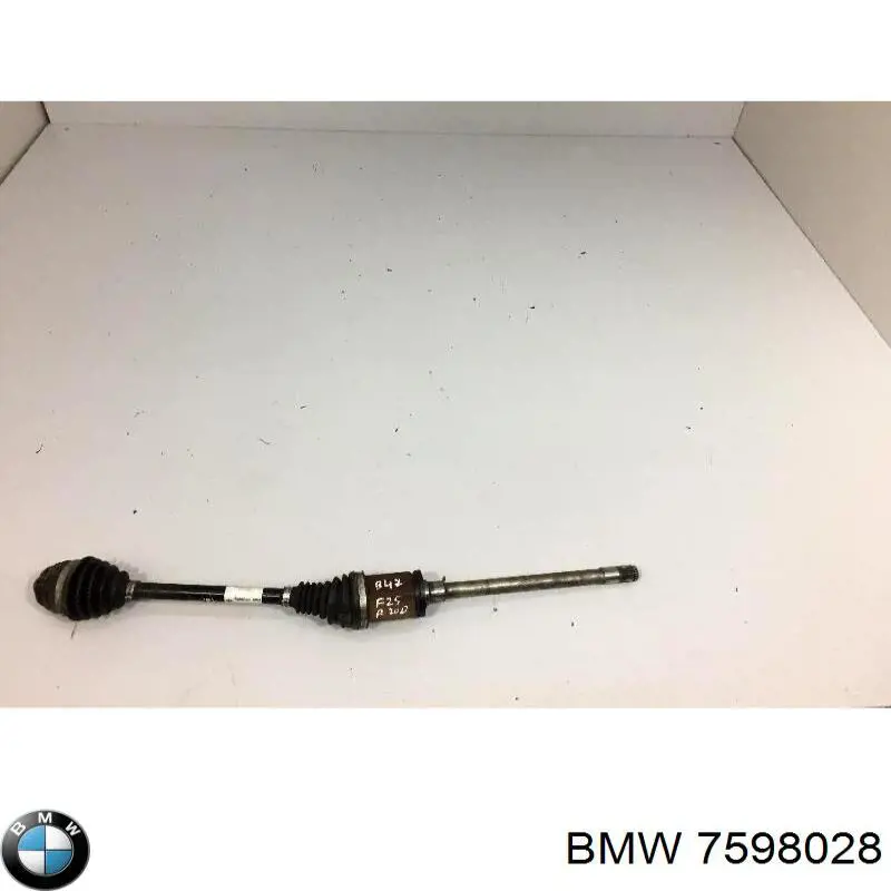 Półoś napędowa przednia prawa do BMW X3 (F25)