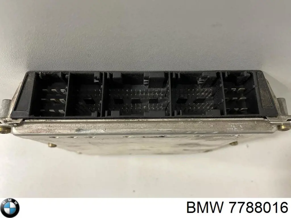 Sterownik silnika 7788016 BMW