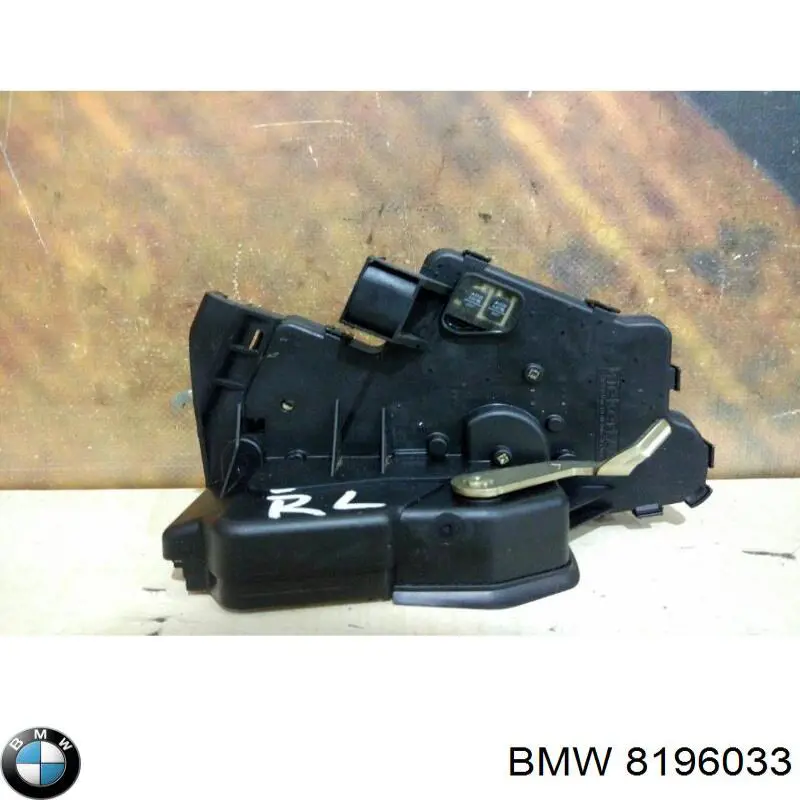 Do koszyka Zamek drzwi tylnych lewych BMW 3  E46