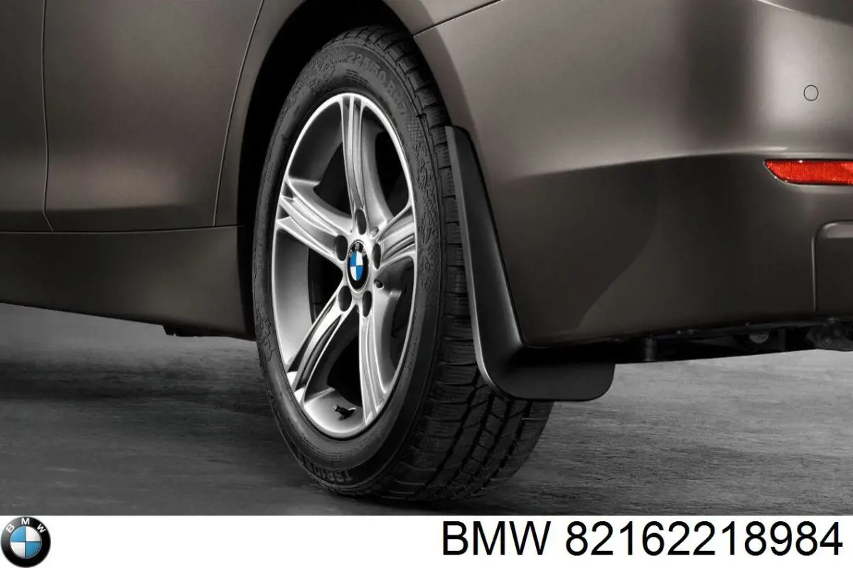 Chlapacze tylne, komplet BMW 3 sedana (F30, F80) (2011 - 2018) cena, od 46,34 USD