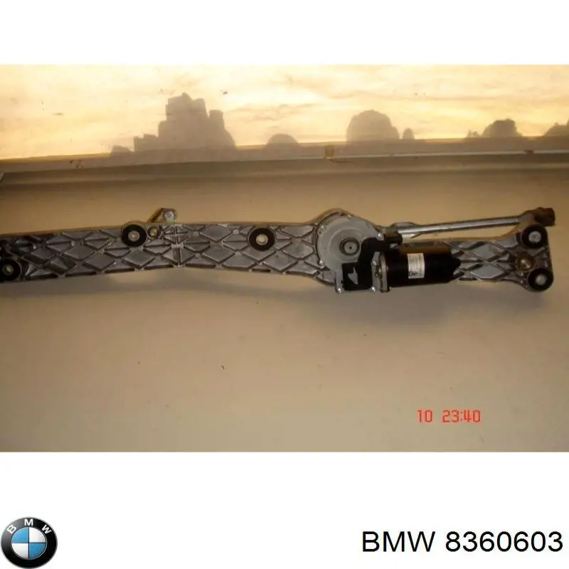 8360603 BMW Silniczek wycieraczki szyby przedniej