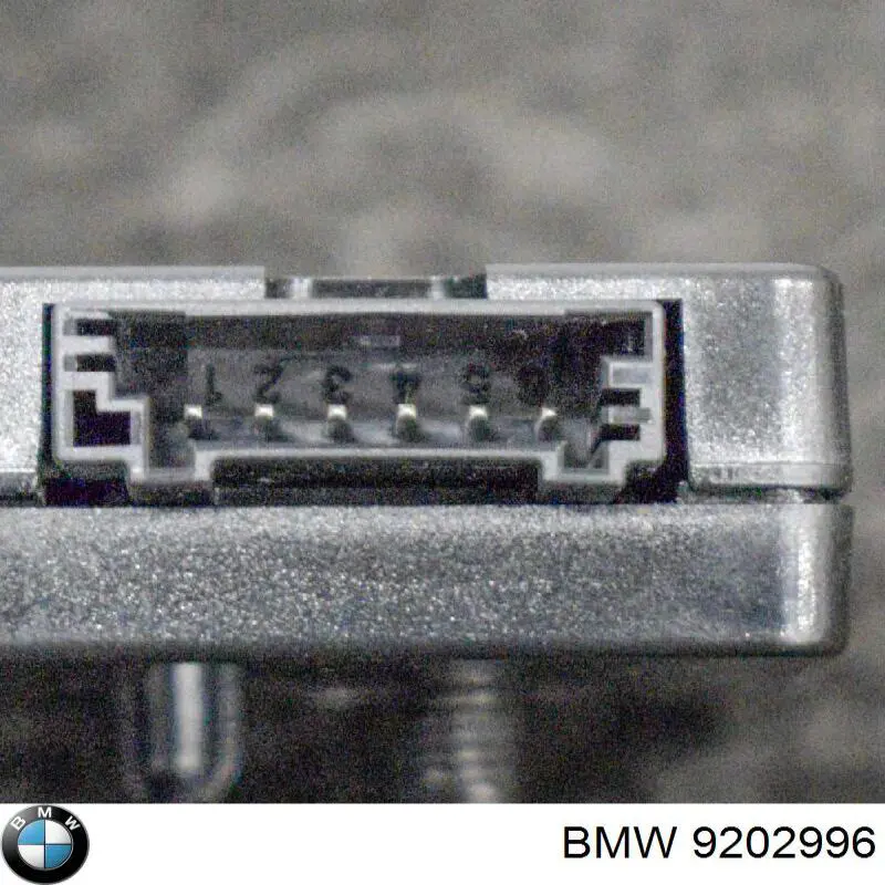  BMW 9202996 cena, od 17,56 USD
