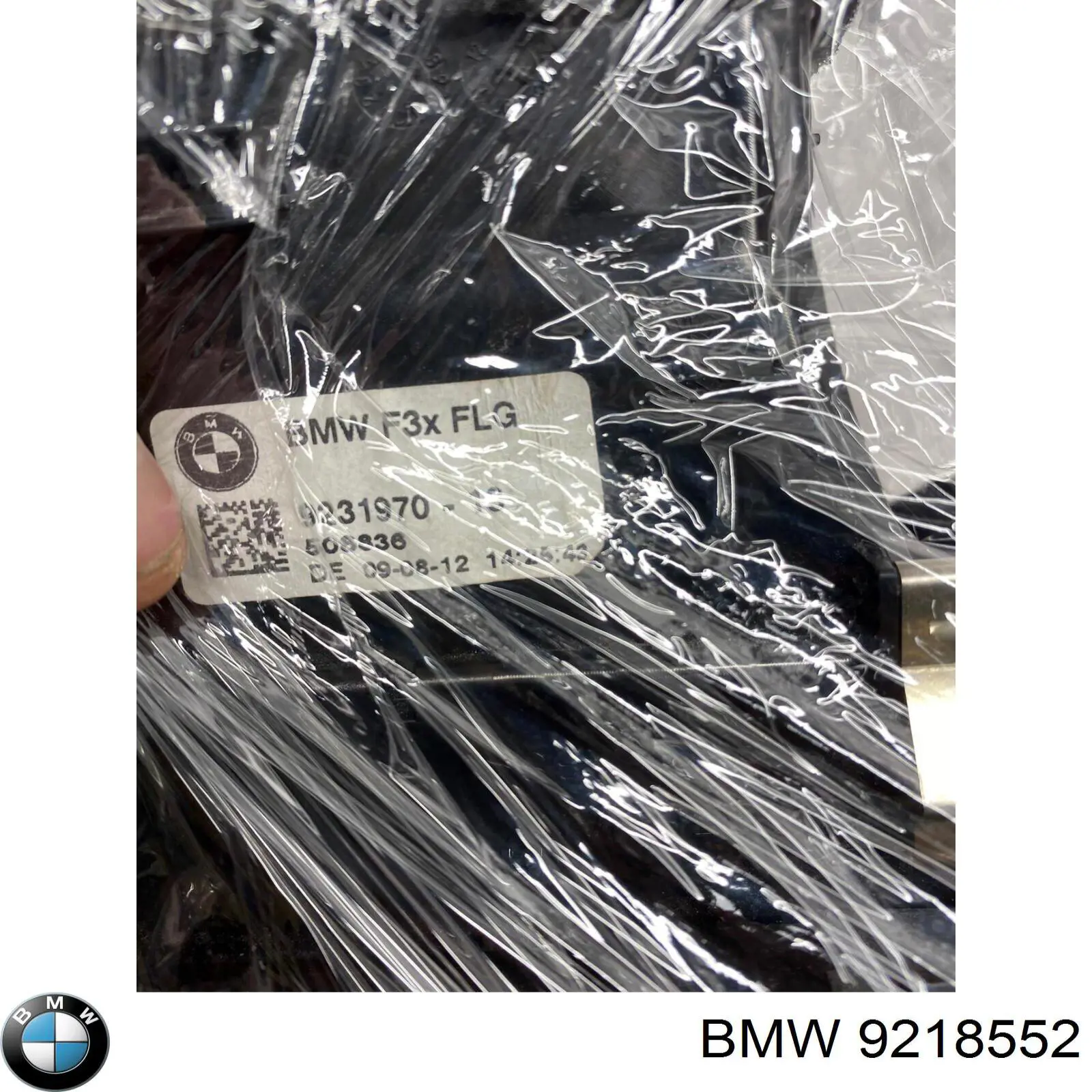 Kratka wentylacji wnętrza na "torpedo" BMW 9218552