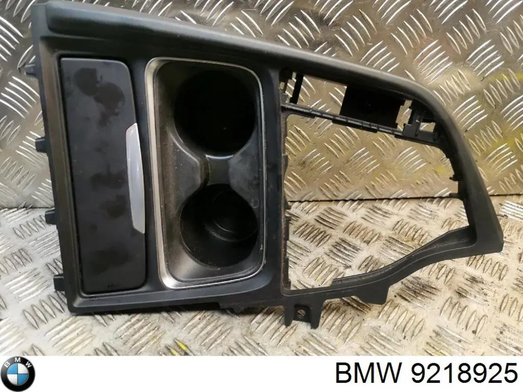 Nakładka ozdobna centralnej konsoli BMW 9218925 cena, od 59,59 USD