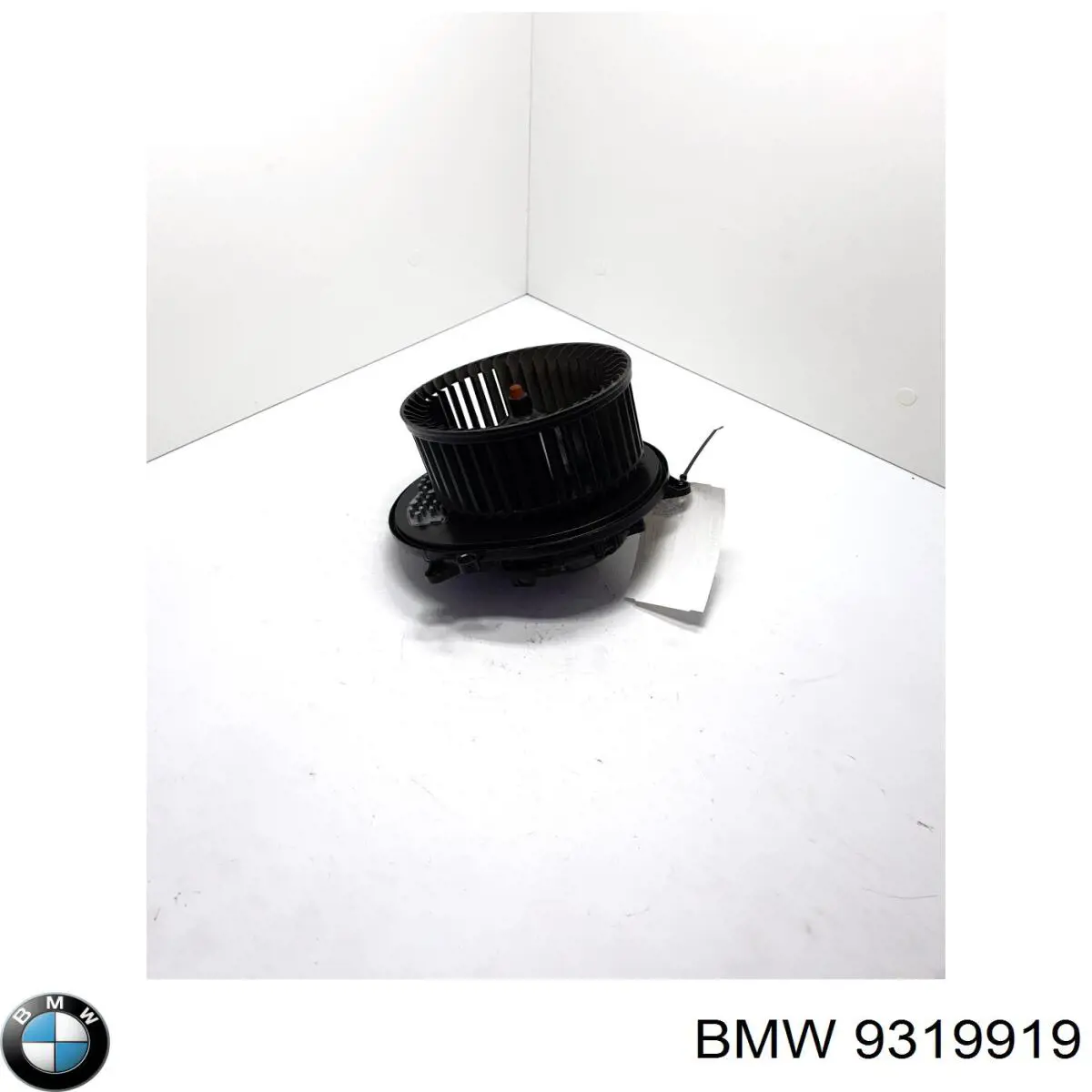 9319919 BMW Silniczek wentylatora nagrzewnicy (ogrzewacza wnętrza)