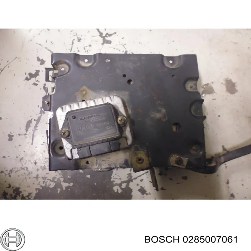 0285007061 Bosch Sterownik silnika