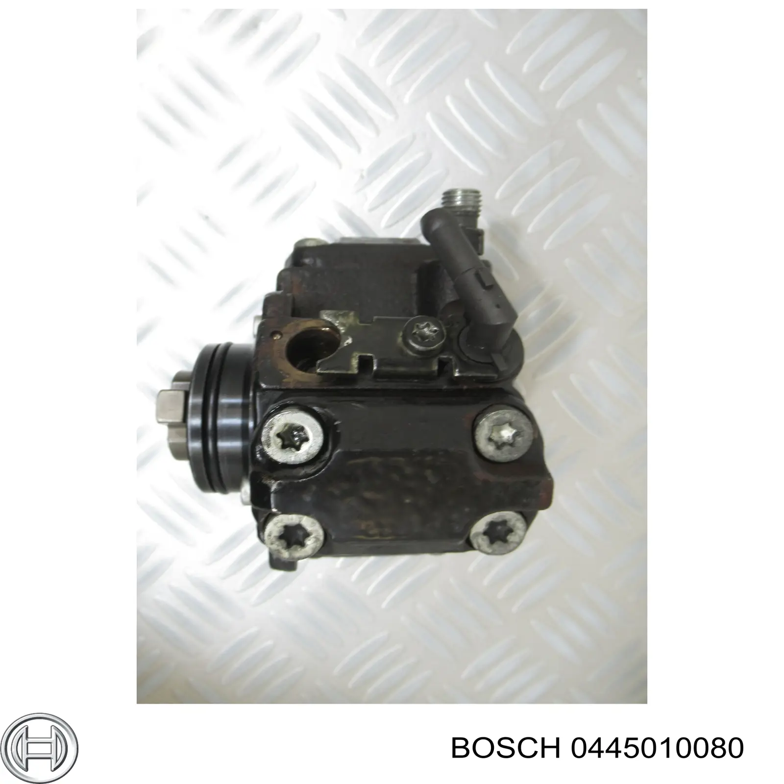 Pompa wtryskowa wysokiego ciśnienia Bosch 0445010080 cena, od 168,55 USD