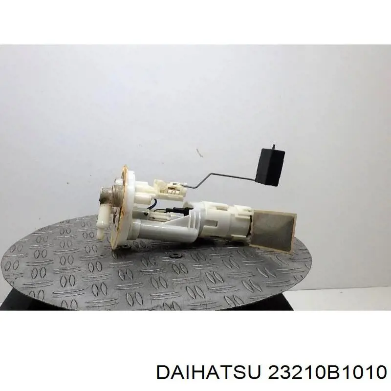 Moduł pompy paliwowej z czujnikiem poziomu paliwa Daihatsu 23210B1010 cena, od 124,88 USD
