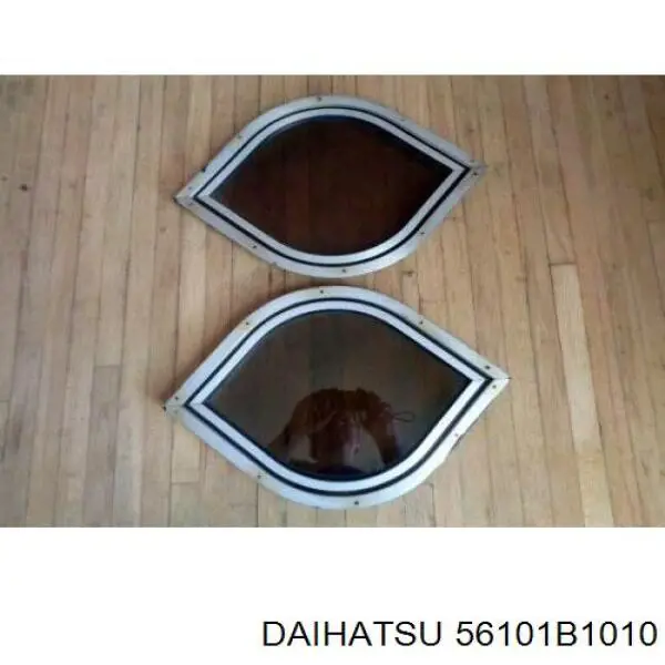 Szyba przednia Daihatsu Sirion hatchback (M3) (2005 - 2026) cena, od 825,43 USD