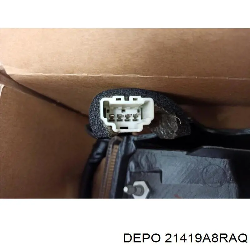 Lampa zespolona tylna prawa zewnętrzna 21419A8RAQ Depo/Loro/Abakus