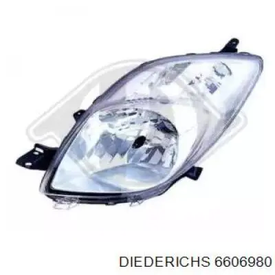 Do koszyka 89900736 Toyota Reflektor prawy