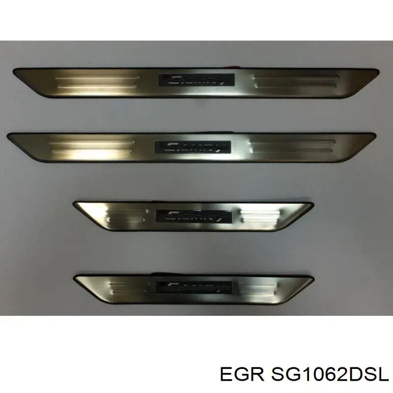 Do koszyka Deflektor na maskę Toyota Camry VII V50