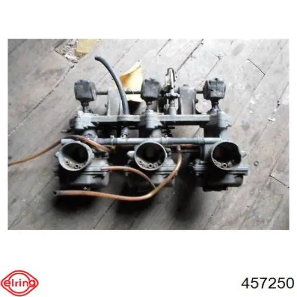 Uszczelka pokrywy zaworowej silnika Elring 457250 cena, od 9,83 USD