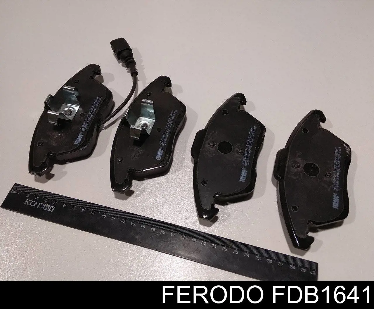 Do koszyka FDB1641 Ferodo Klocki hamulcowe przednie tarczowe