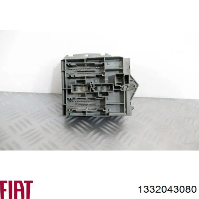 Skrzynka bezpieczników do Fiat Ducato II 244