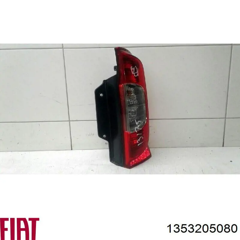Lampa zespolona tylna prawa Fiat/Alfa/Lancia 1353205080 cena, od 68,99 USD