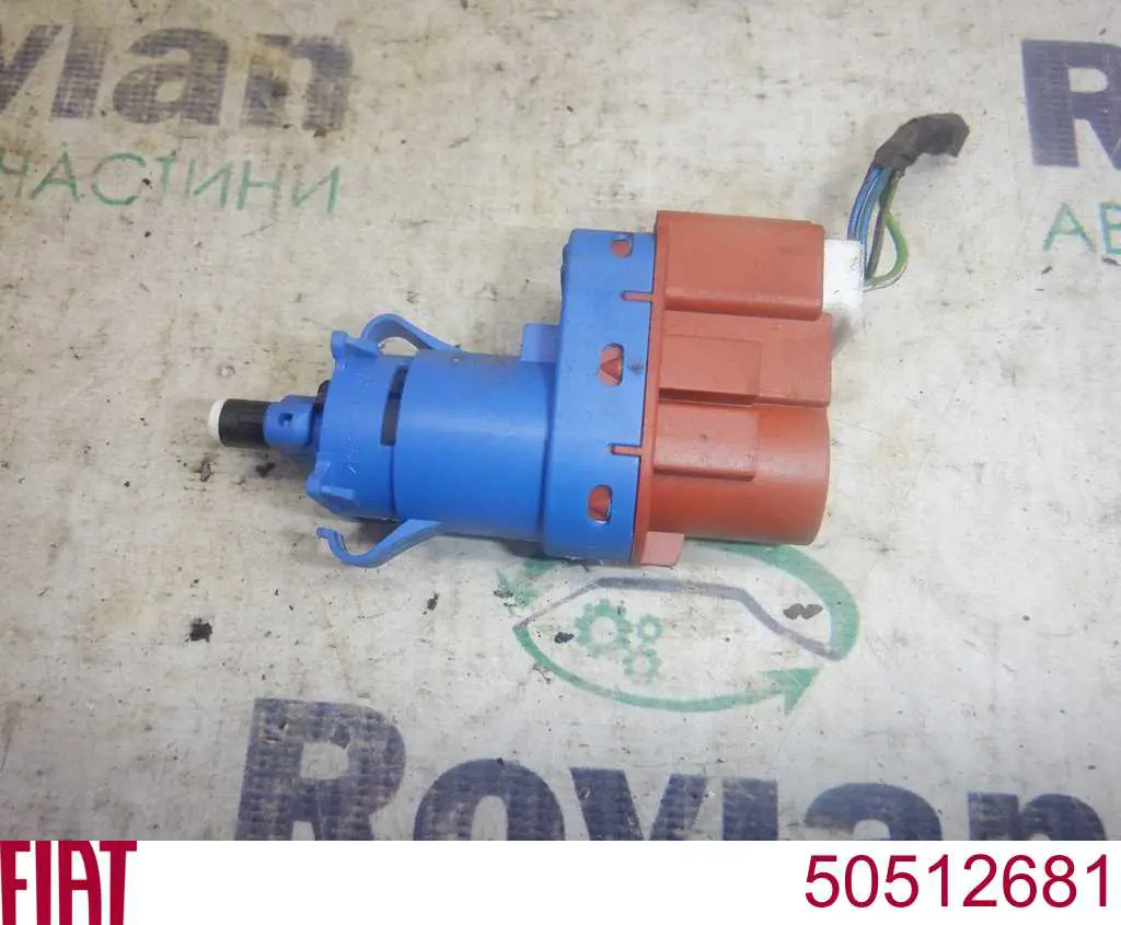 Do koszyka 50512681 Fiat/Alfa/Lancia Czujnik włącznika świała stop