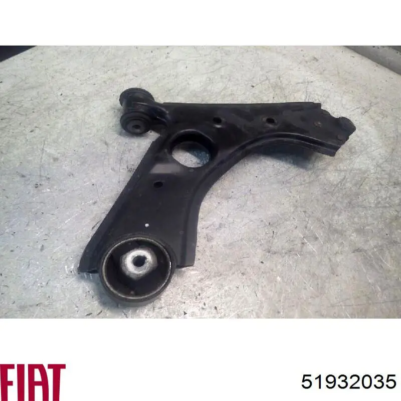 Do koszyka 51932035 Fiat/Alfa/Lancia Wahacz zawieszenia przedniego dolny lewy