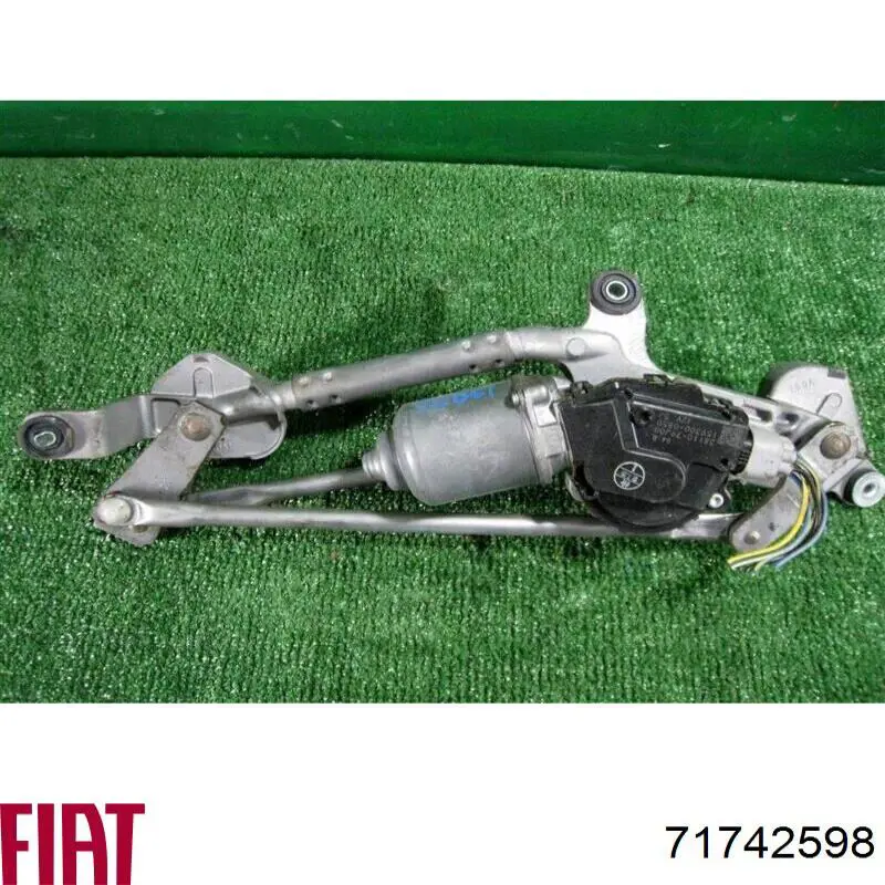 3811079J00 Fiat/Alfa/Lancia Silniczek wycieraczki szyby przedniej